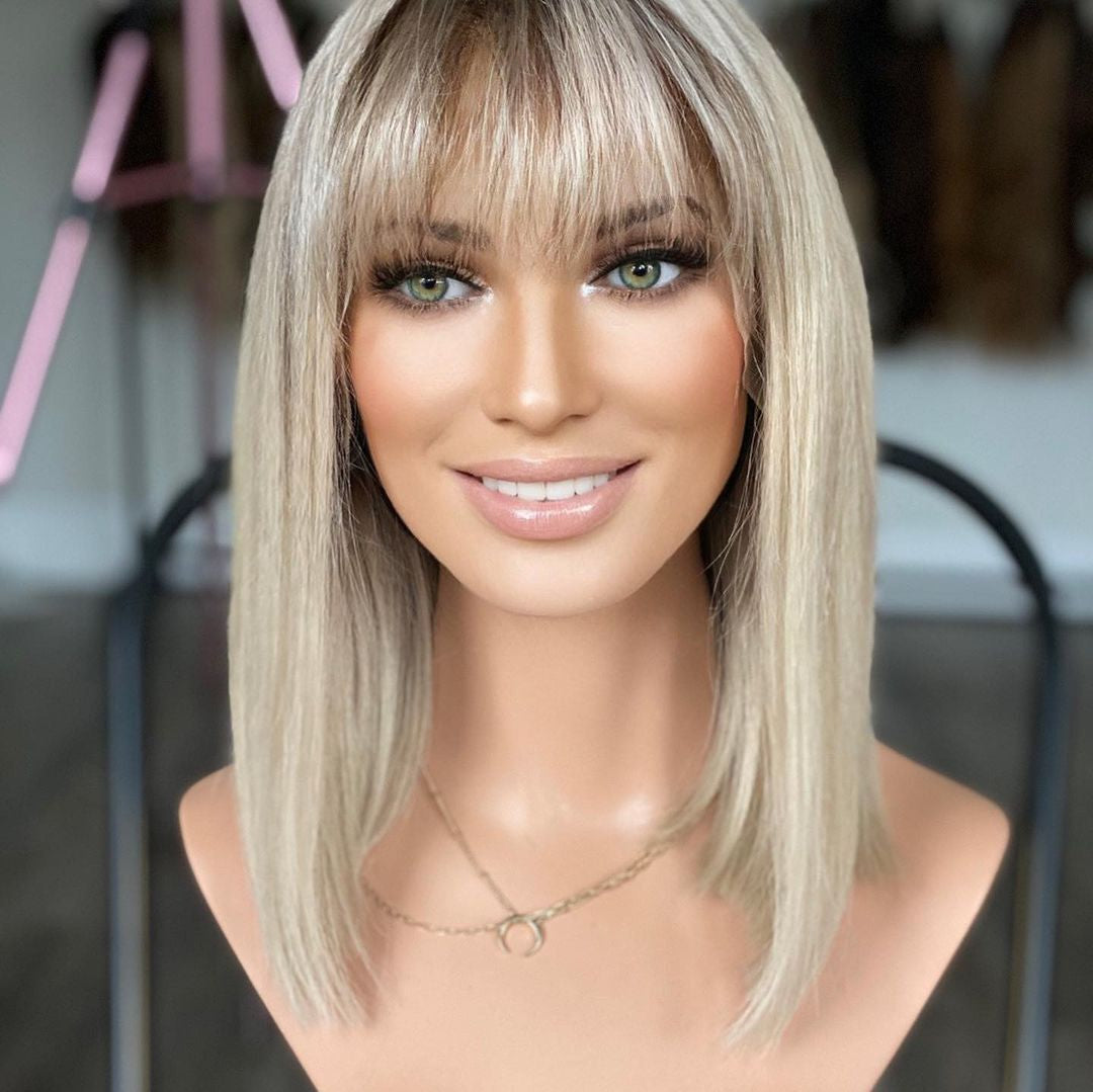 2024 Blonde Color Straight Wig With Bangs